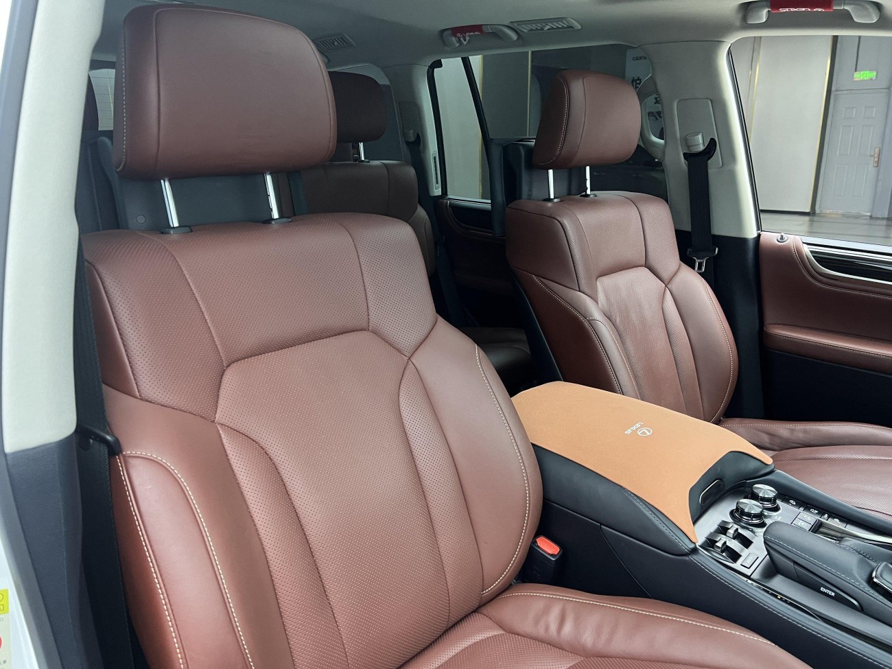Lexus LX 570 2020