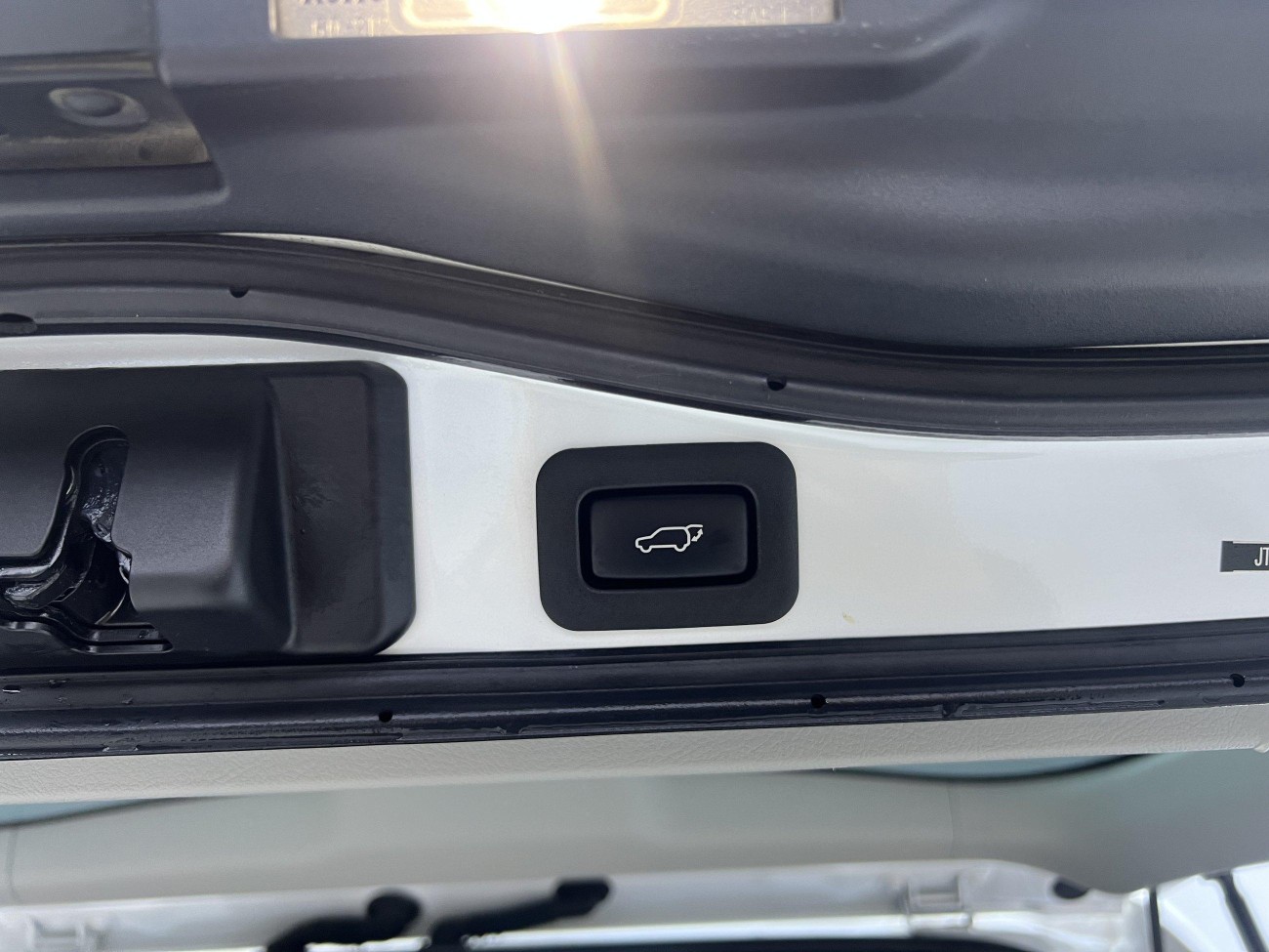 Lexus LX 570 2020