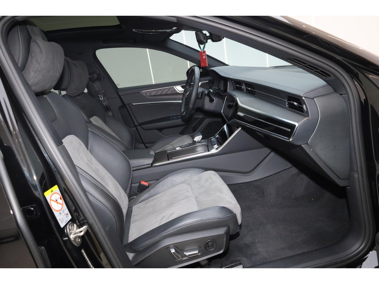 Audi A6L 45 TFSI 2023