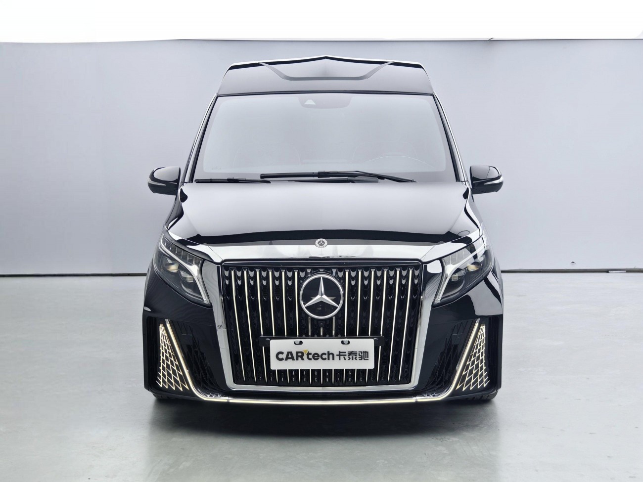 Mercedes-Benz V260L 2024