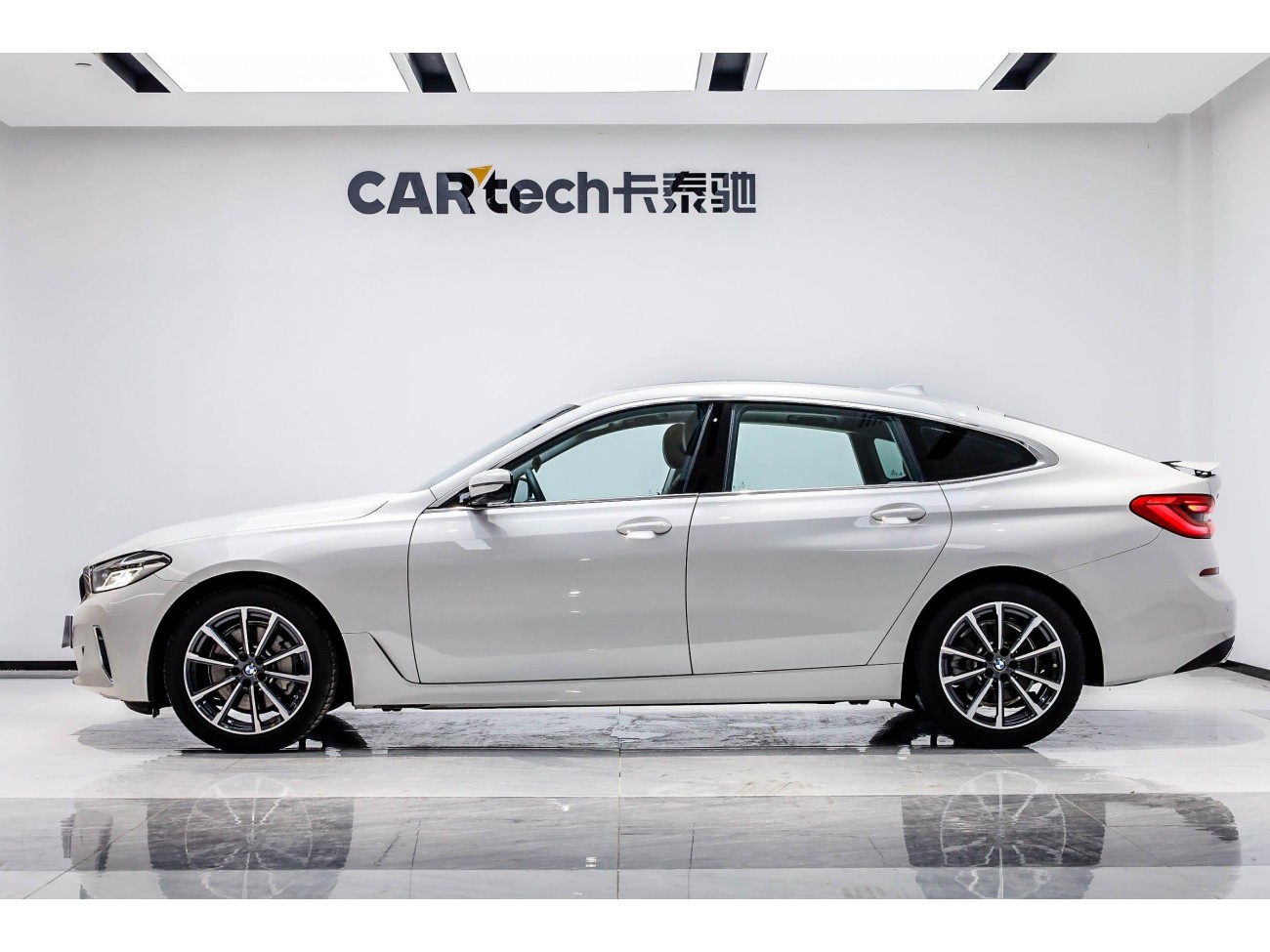 BMW 6GT 2024