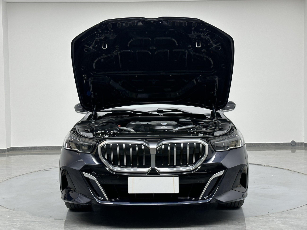 BMW 530Li 2024
