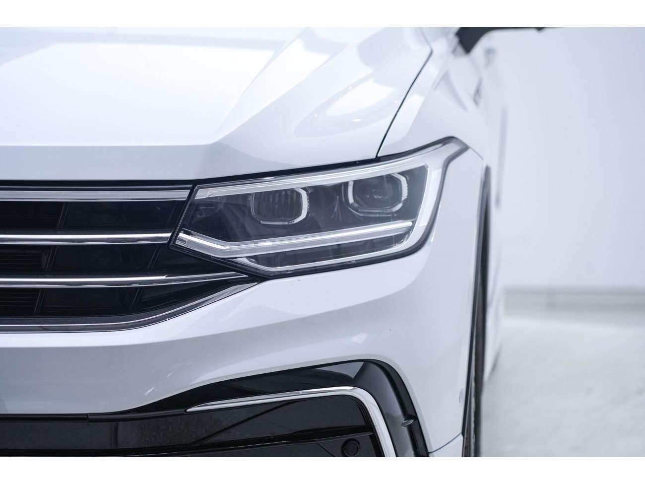 Volkswagen Tiguan L 2024