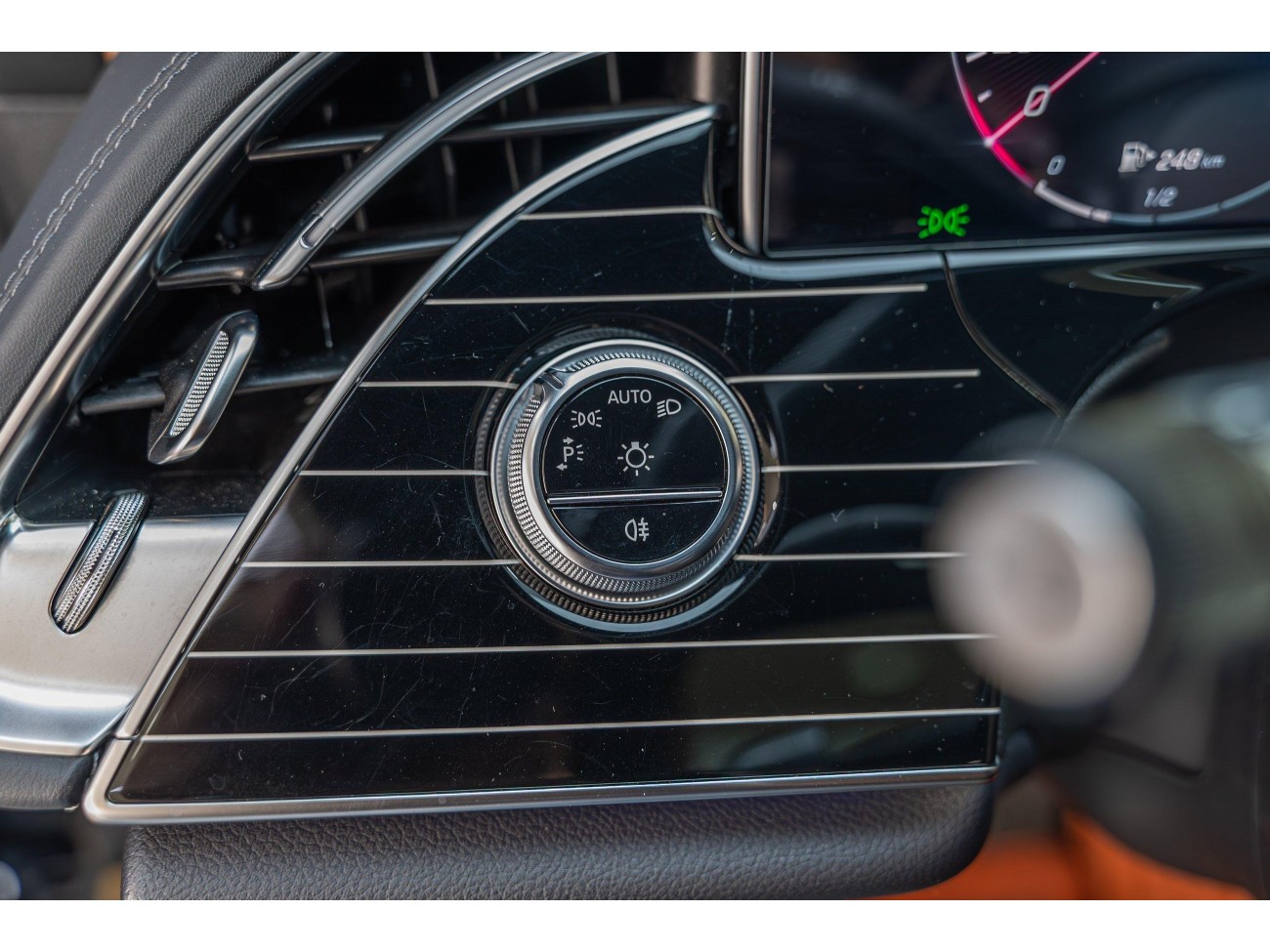 Mercedes-Benz E 260 L 2024