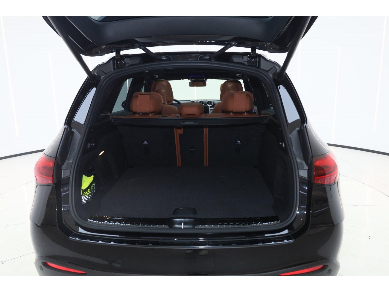 Mercedes-Benz GLC 260 L 2025