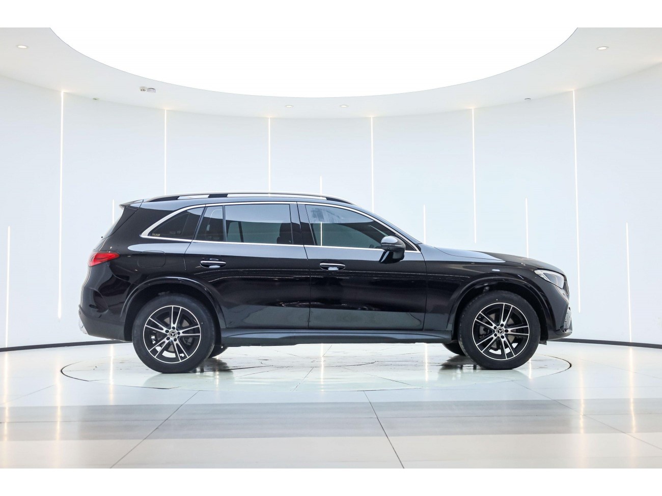 Mercedes-Benz GLC 260 L 2025