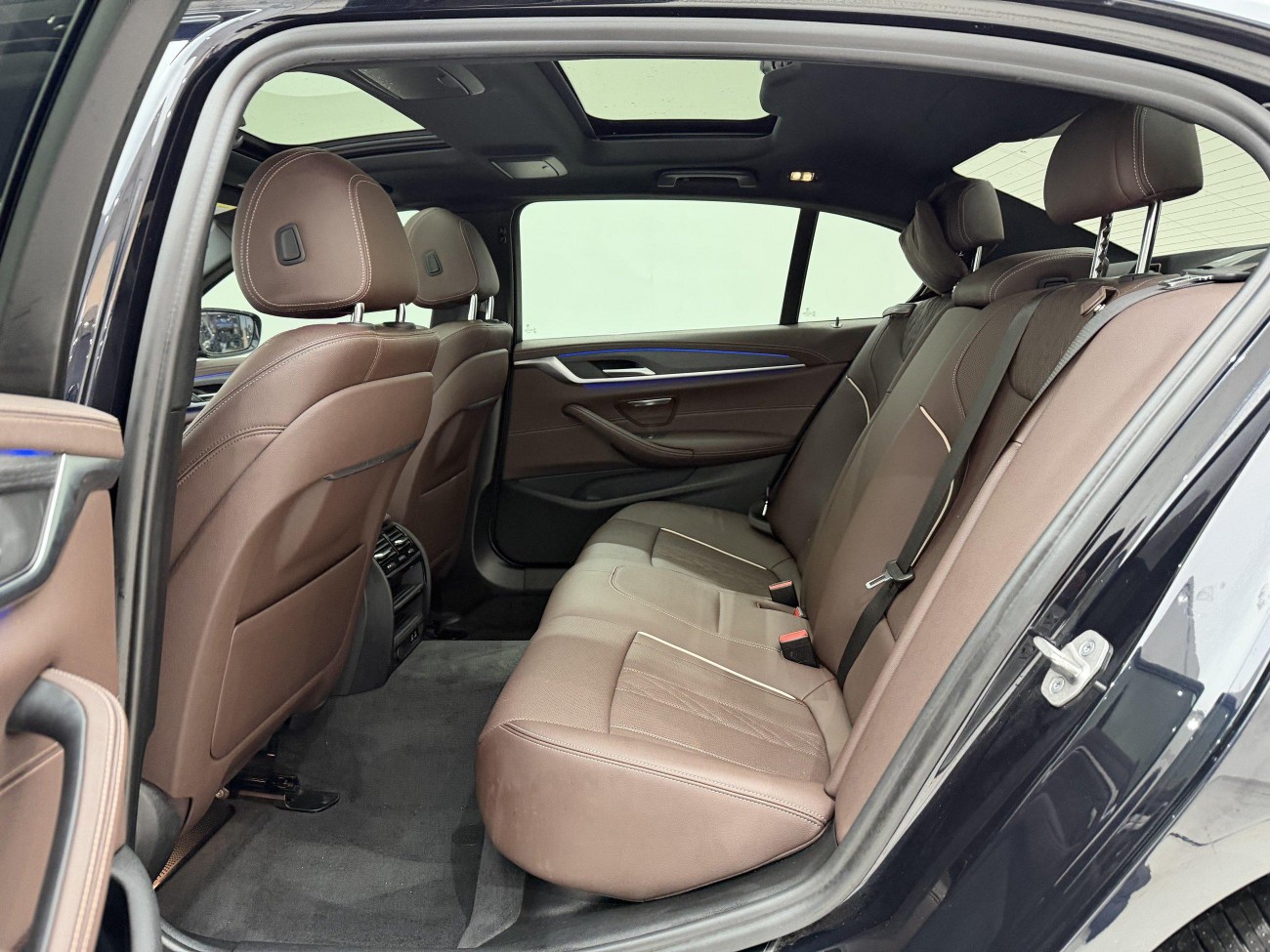 BMW 530Li 2021