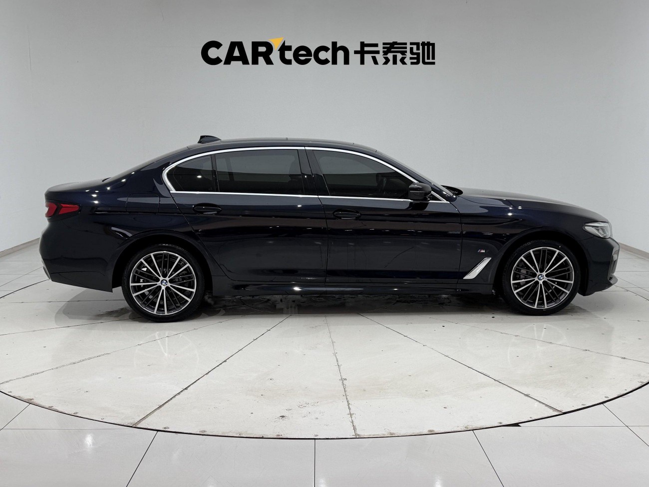 BMW 530Li 2021