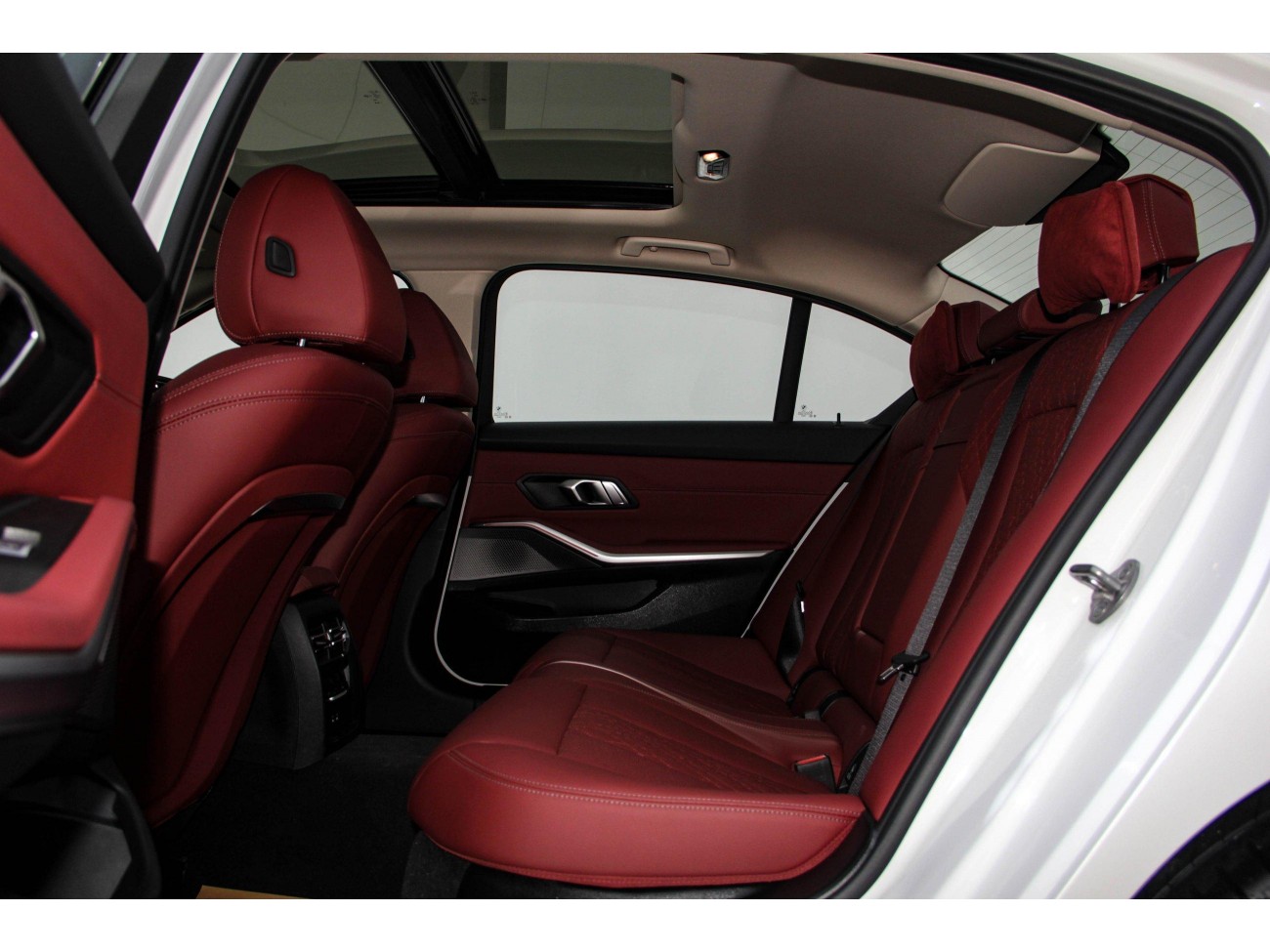 BMW 325Li 2025