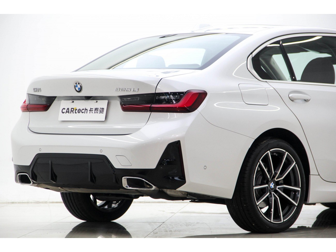 BMW 325Li 2025