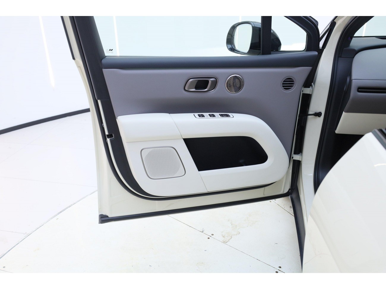 Li Auto i6 2025