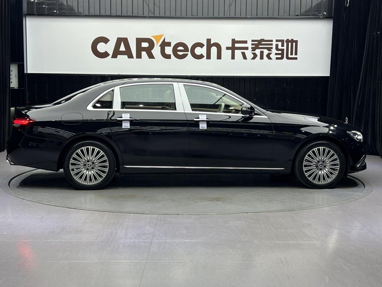 Mercedes-Benz E 300 L 2022