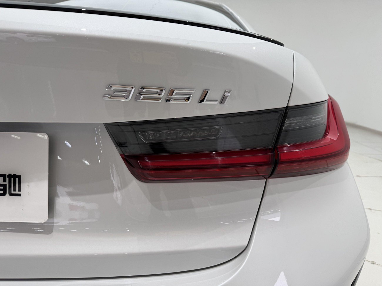 BMW 325Li 2024