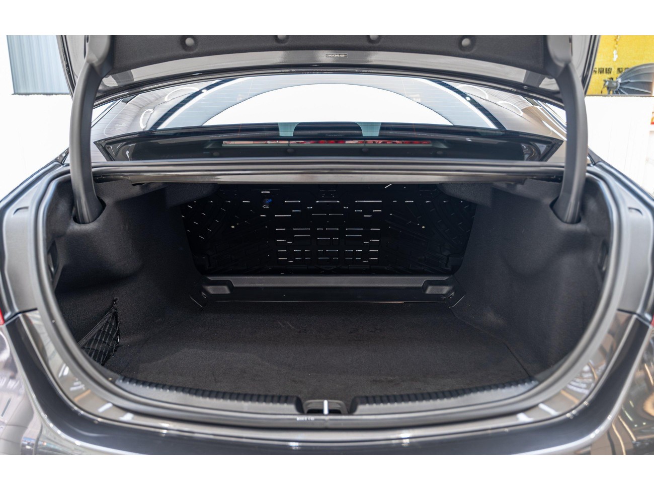 Mercedes-Benz C 260 L 2024