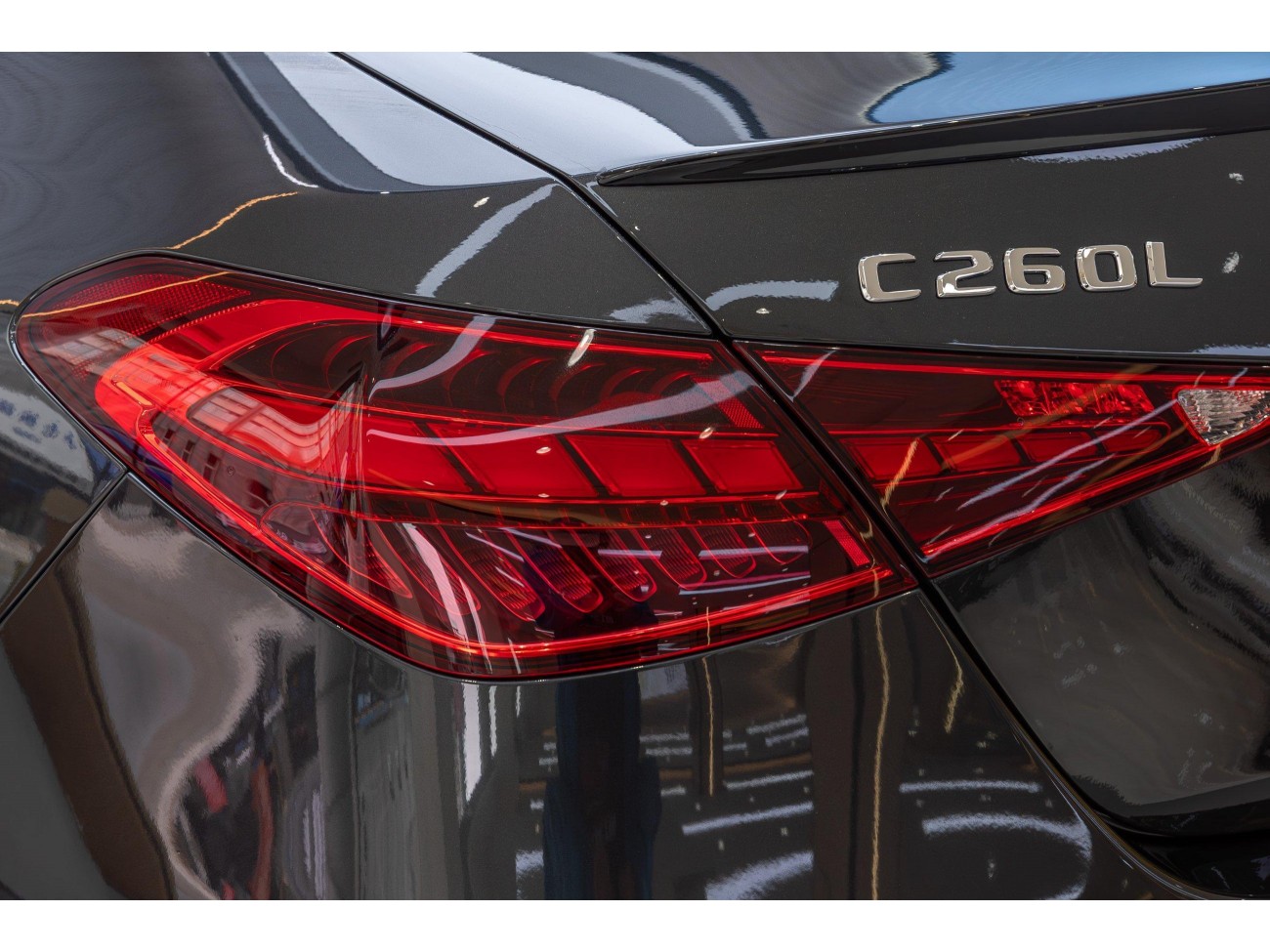 Mercedes-Benz C 260 L 2024