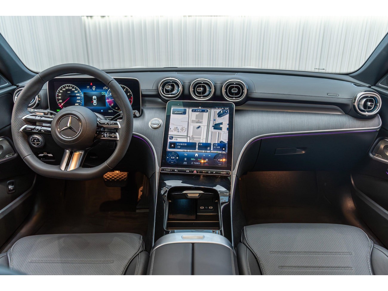 Mercedes-Benz C 260 L 2024