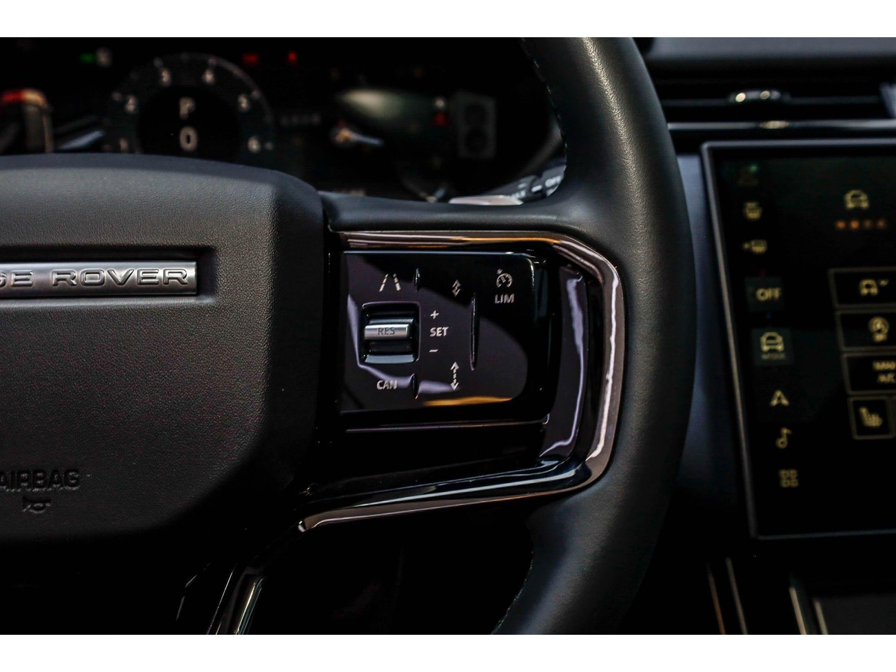 Land Rover Range Rover 2024