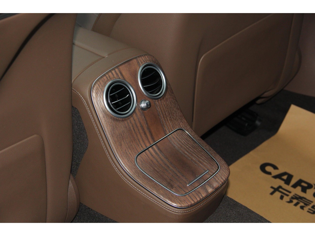 Mercedes-Benz E 300 L 2023