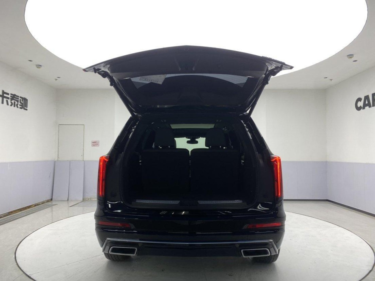 Cadillac XT6 2023