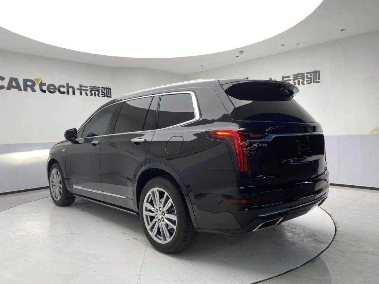 Cadillac XT6 2023
