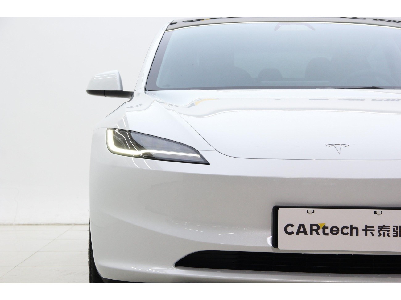 Tesla Model 3 2025