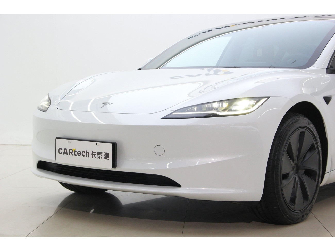 Tesla Model 3 2025