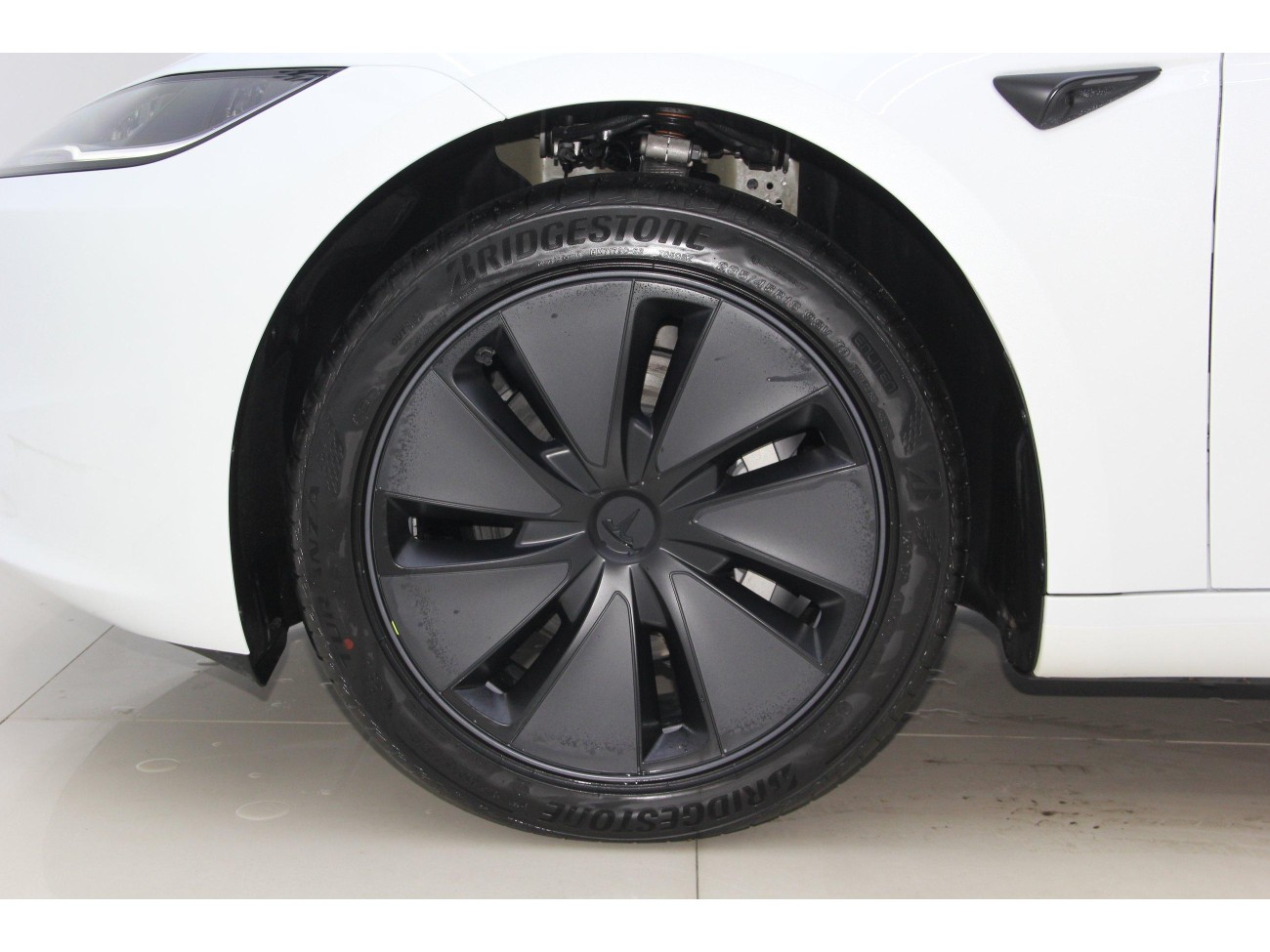 Tesla Model 3 2025