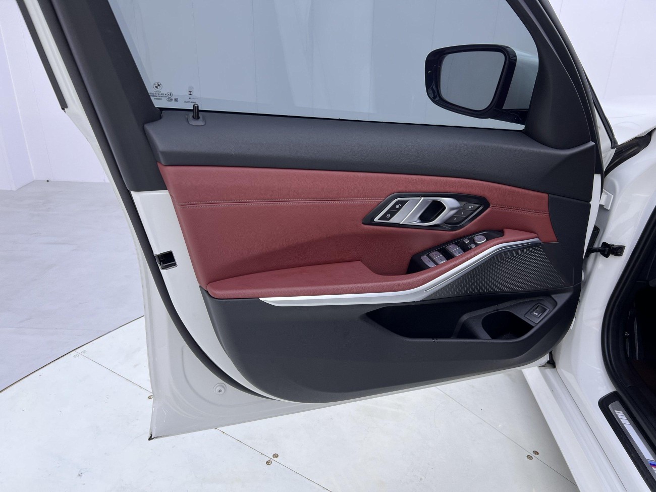 BMW 325i 2023