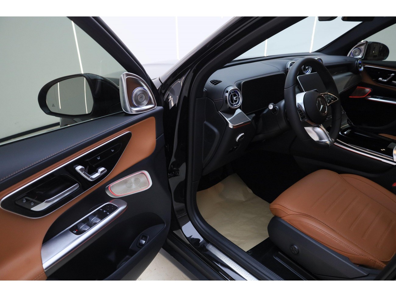 Mercedes-Benz GLC 260 L 2025