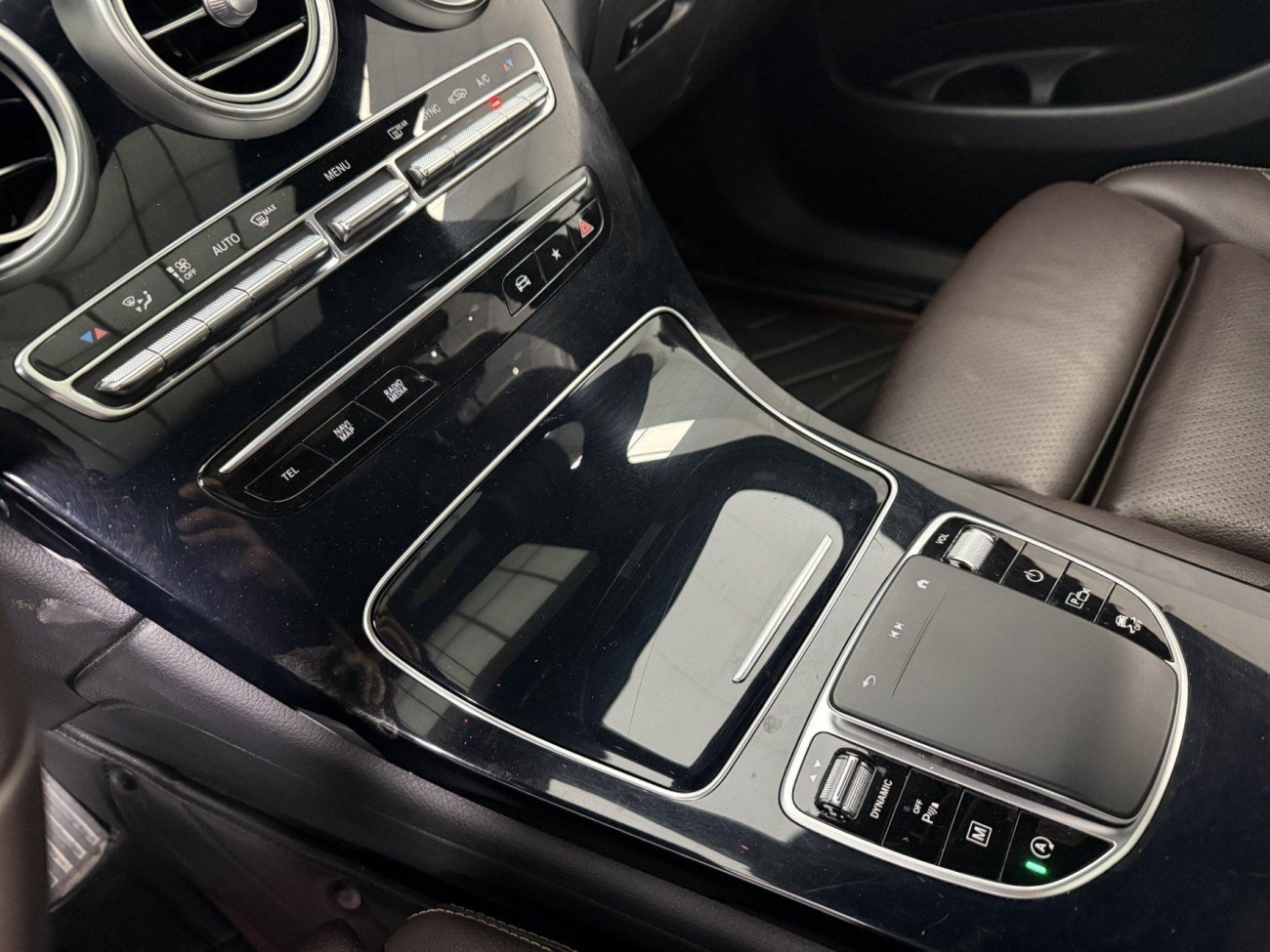 Mercedes-Benz GLC 260 L 2022