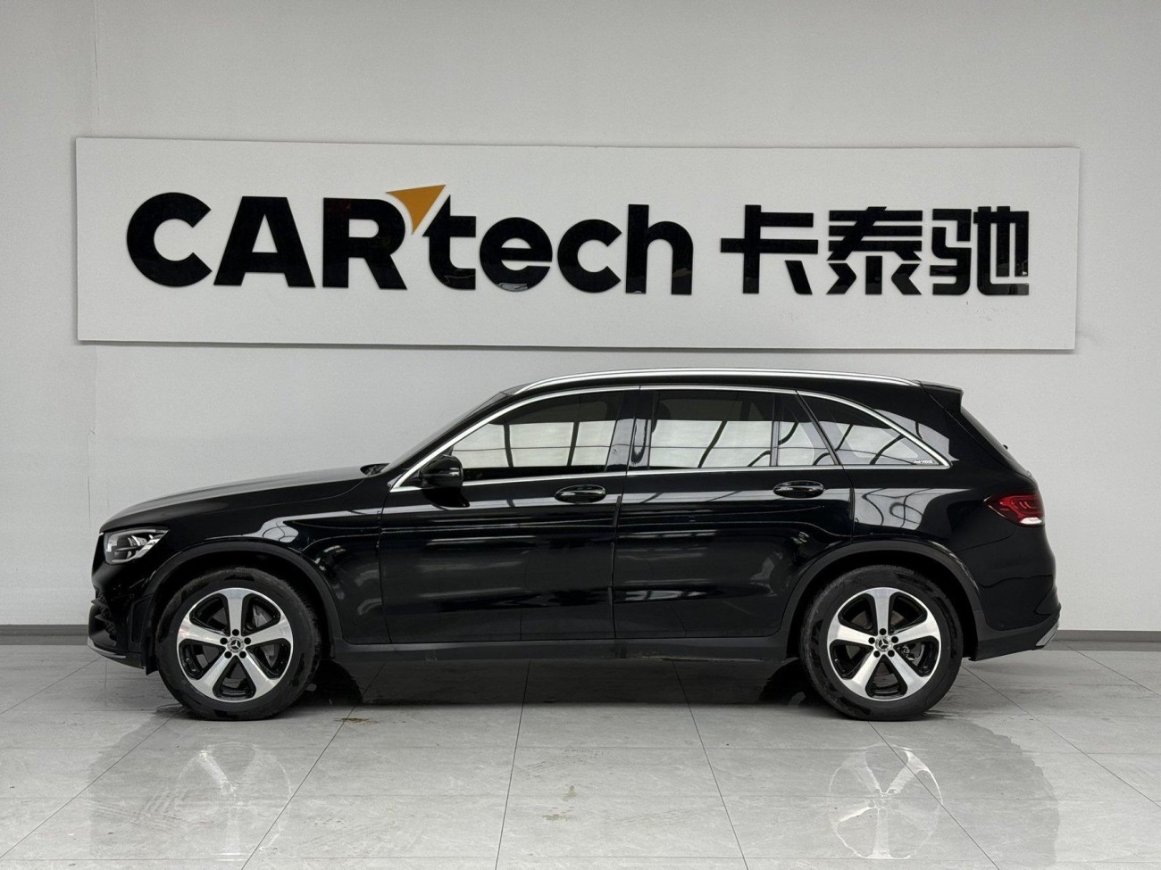 Mercedes-Benz GLC 260 L 2022