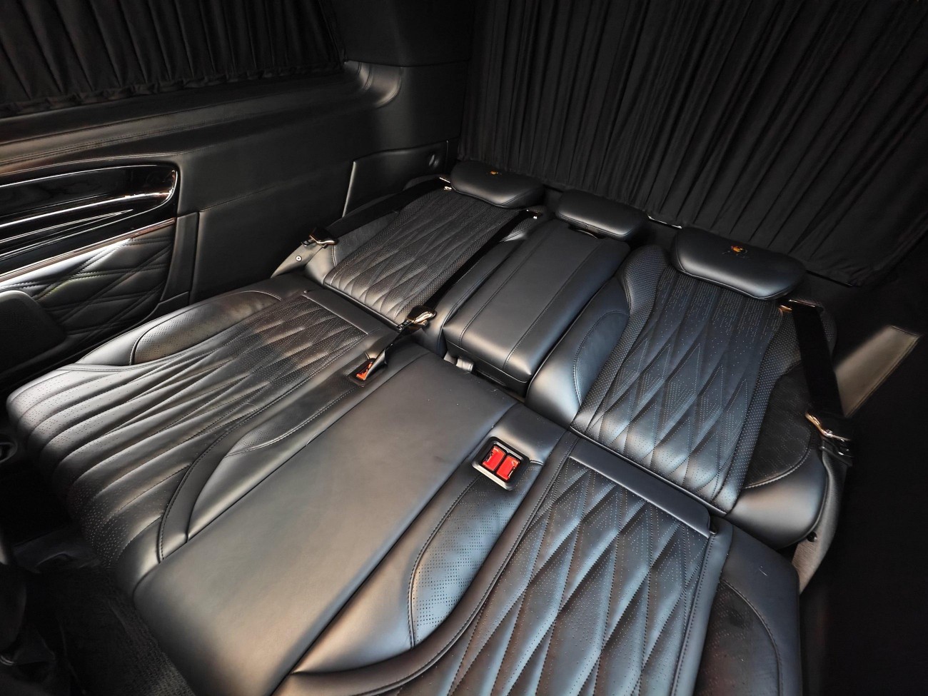 Mercedes-Benz V 2026