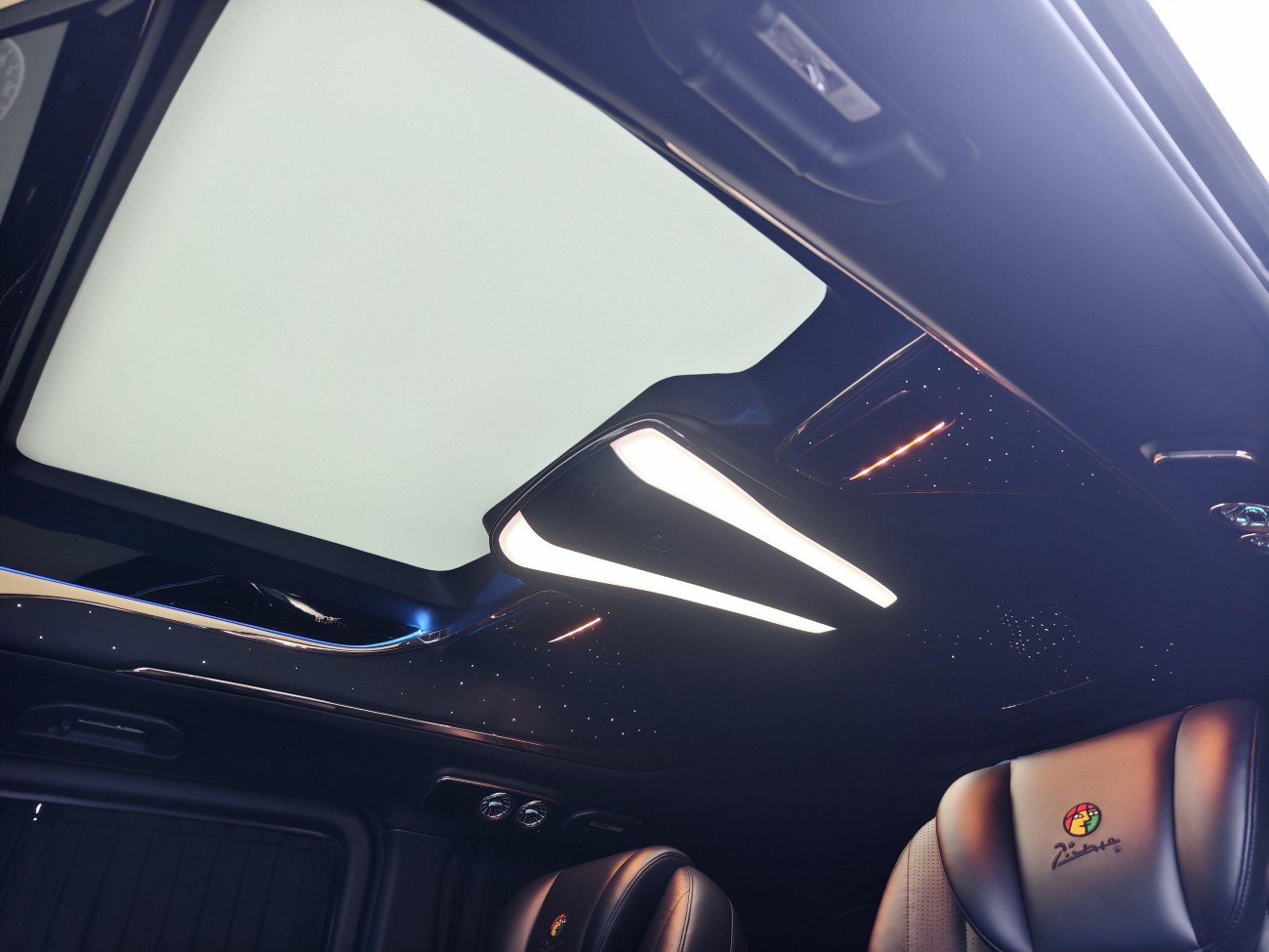 Mercedes-Benz V 2026