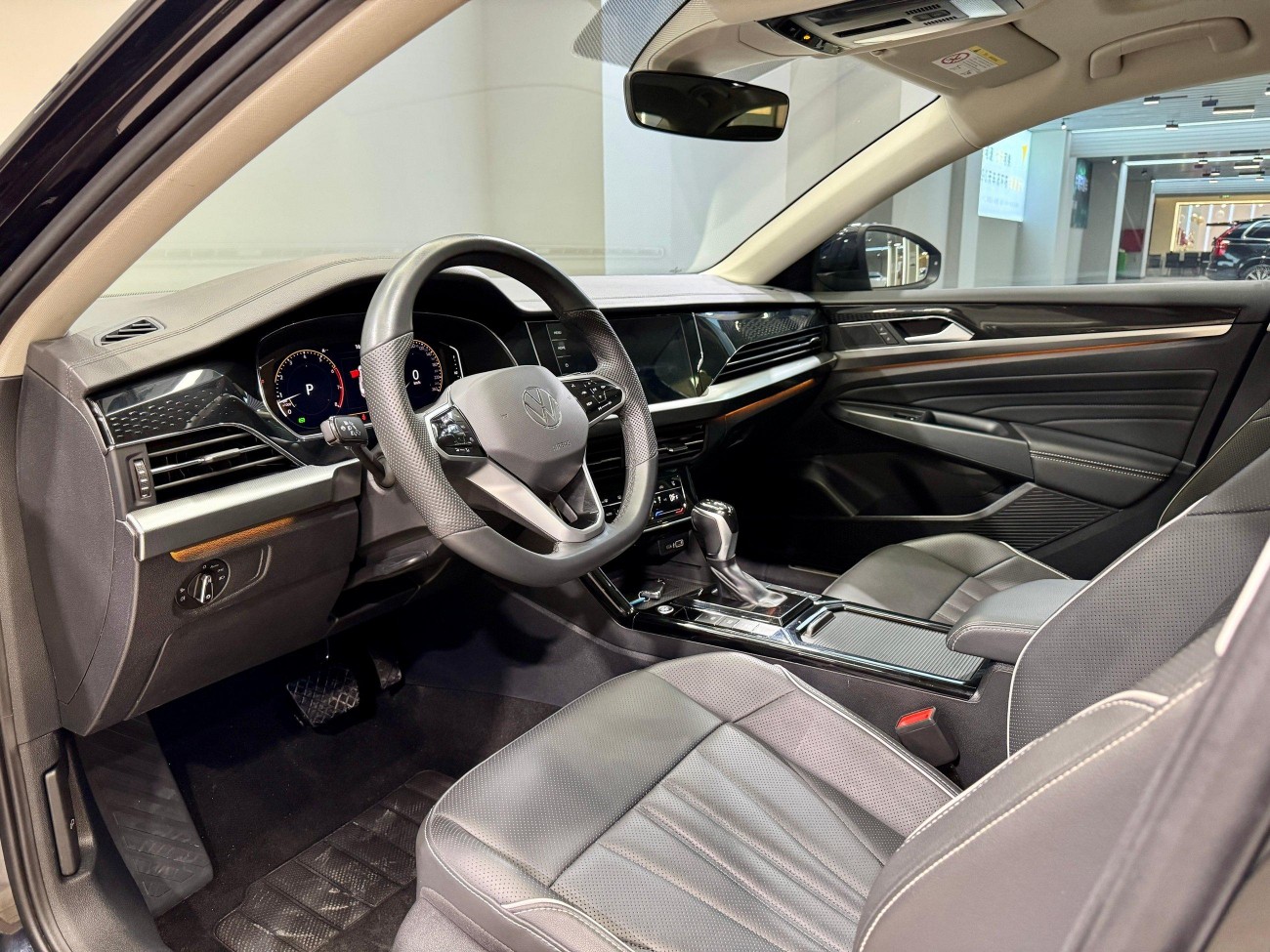 Volkswagen Passat 2024
