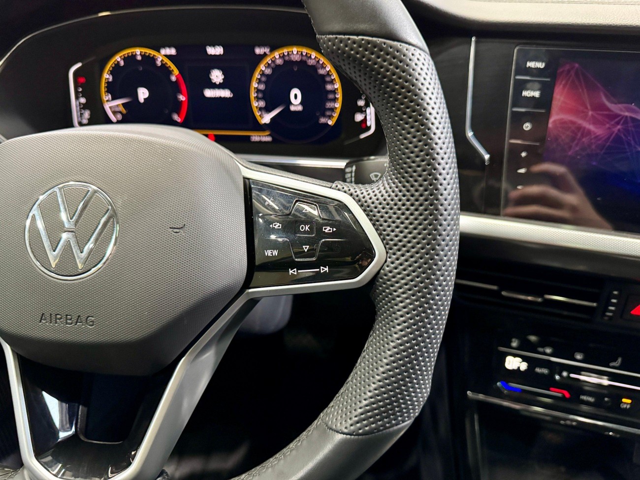 Volkswagen Passat 2024