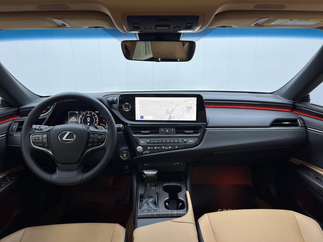 Lexus ES 200 2024