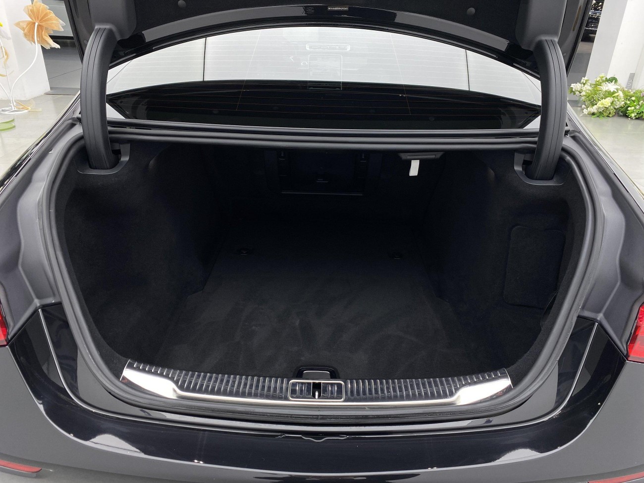 Mercedes-Benz S 480 4MATIC 2024
