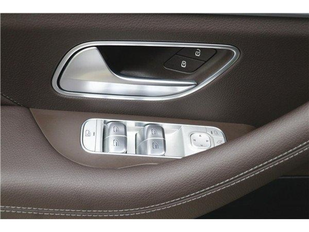 Mercedes-Benz GLS 450 4MATIC 2023