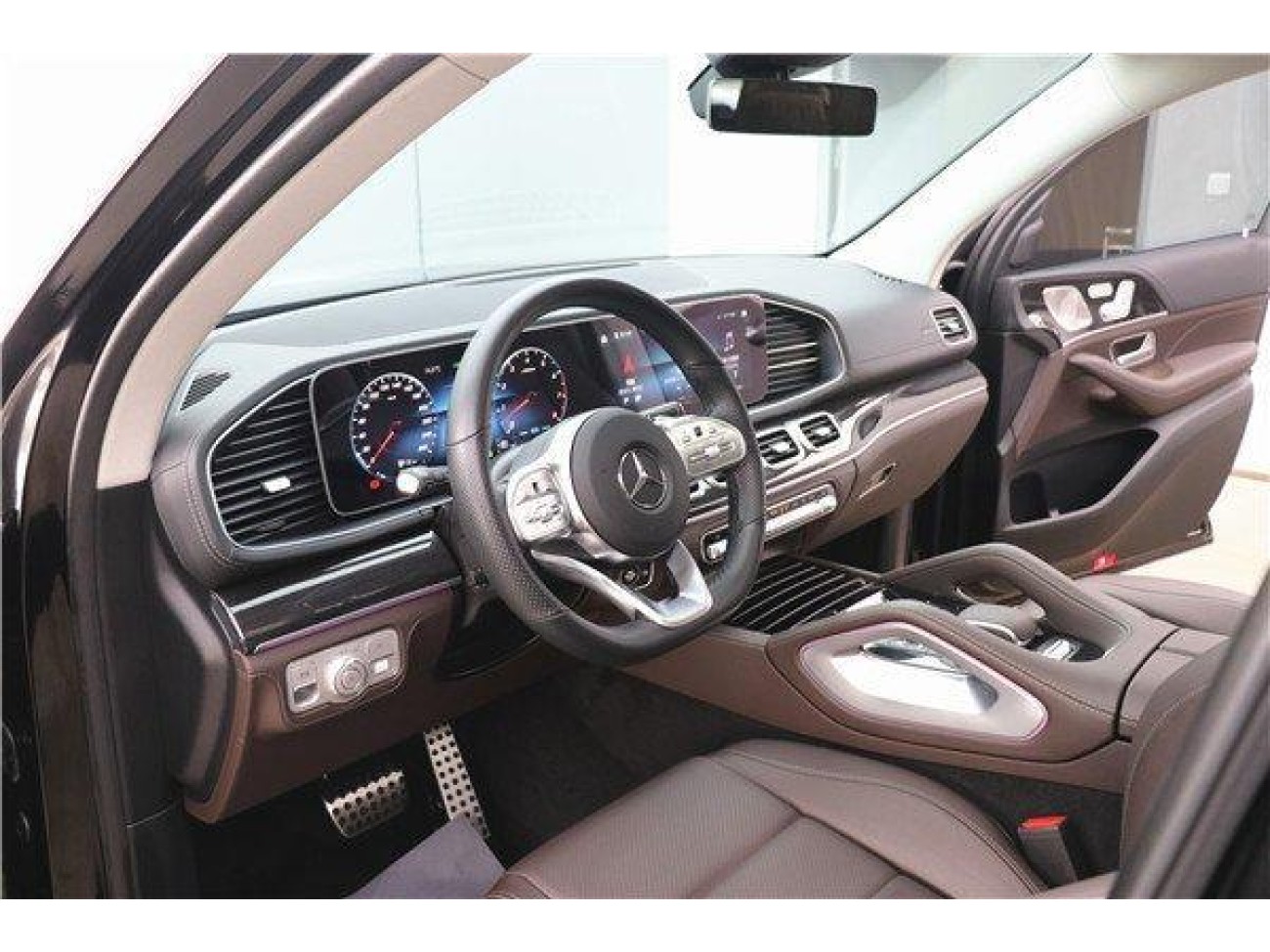 Mercedes-Benz GLS 450 4MATIC 2023