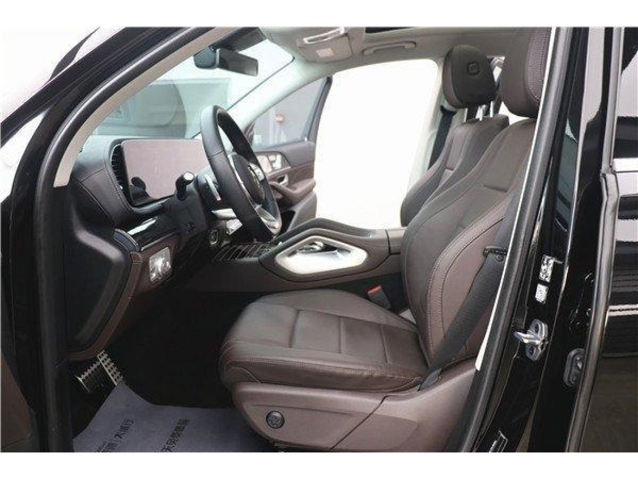 Mercedes-Benz GLS 450 4MATIC 2023