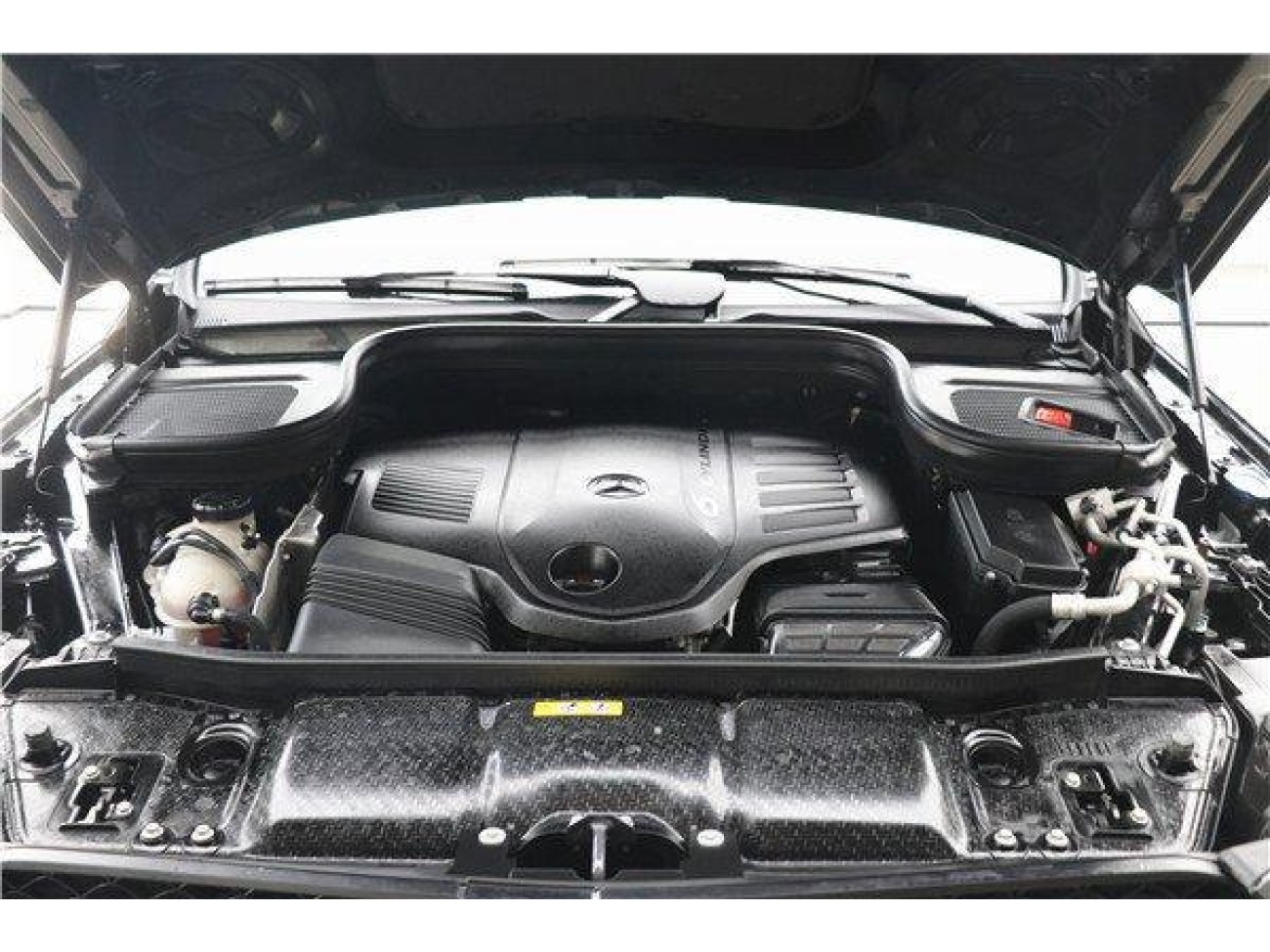 Mercedes-Benz GLS 450 4MATIC 2023