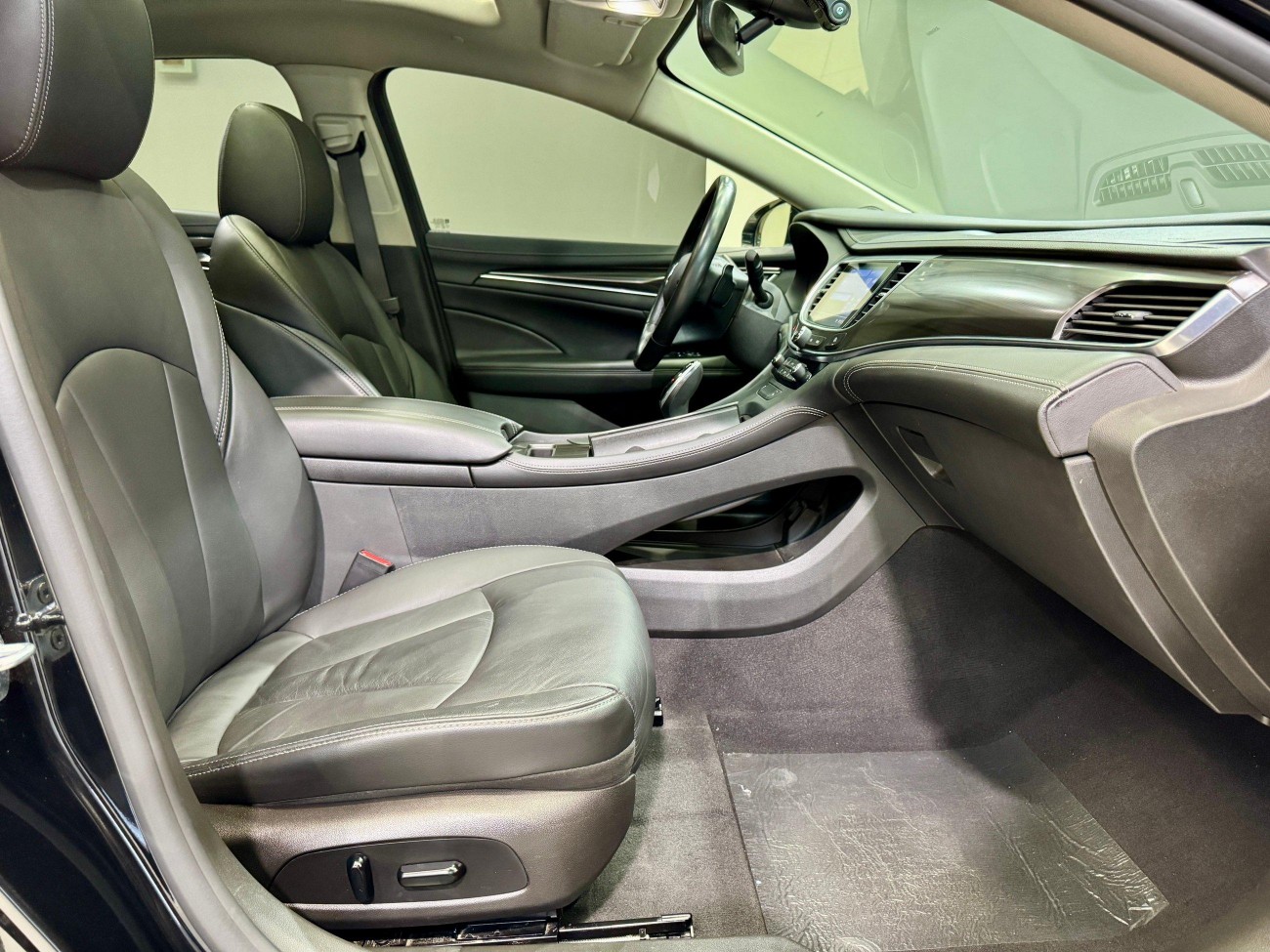 Buick LaCrosse 2021