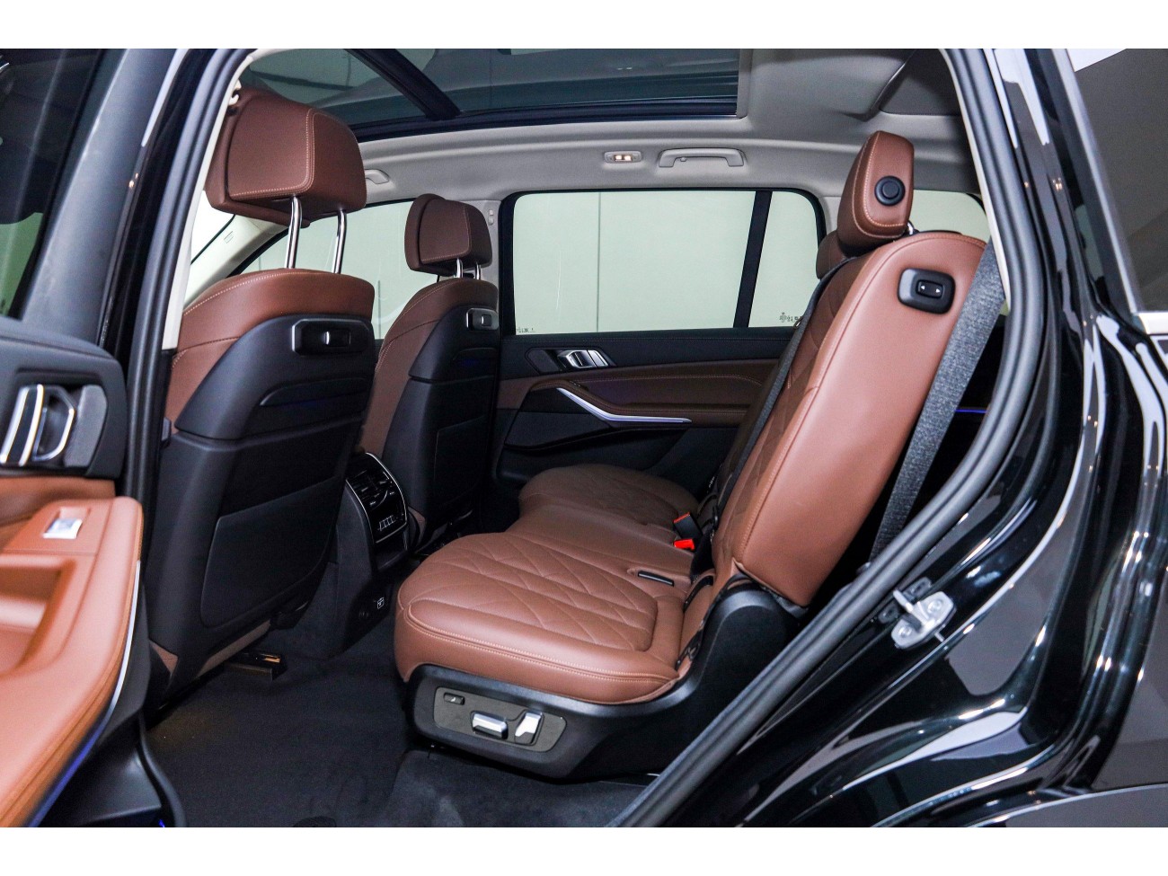 BMW X7 2025