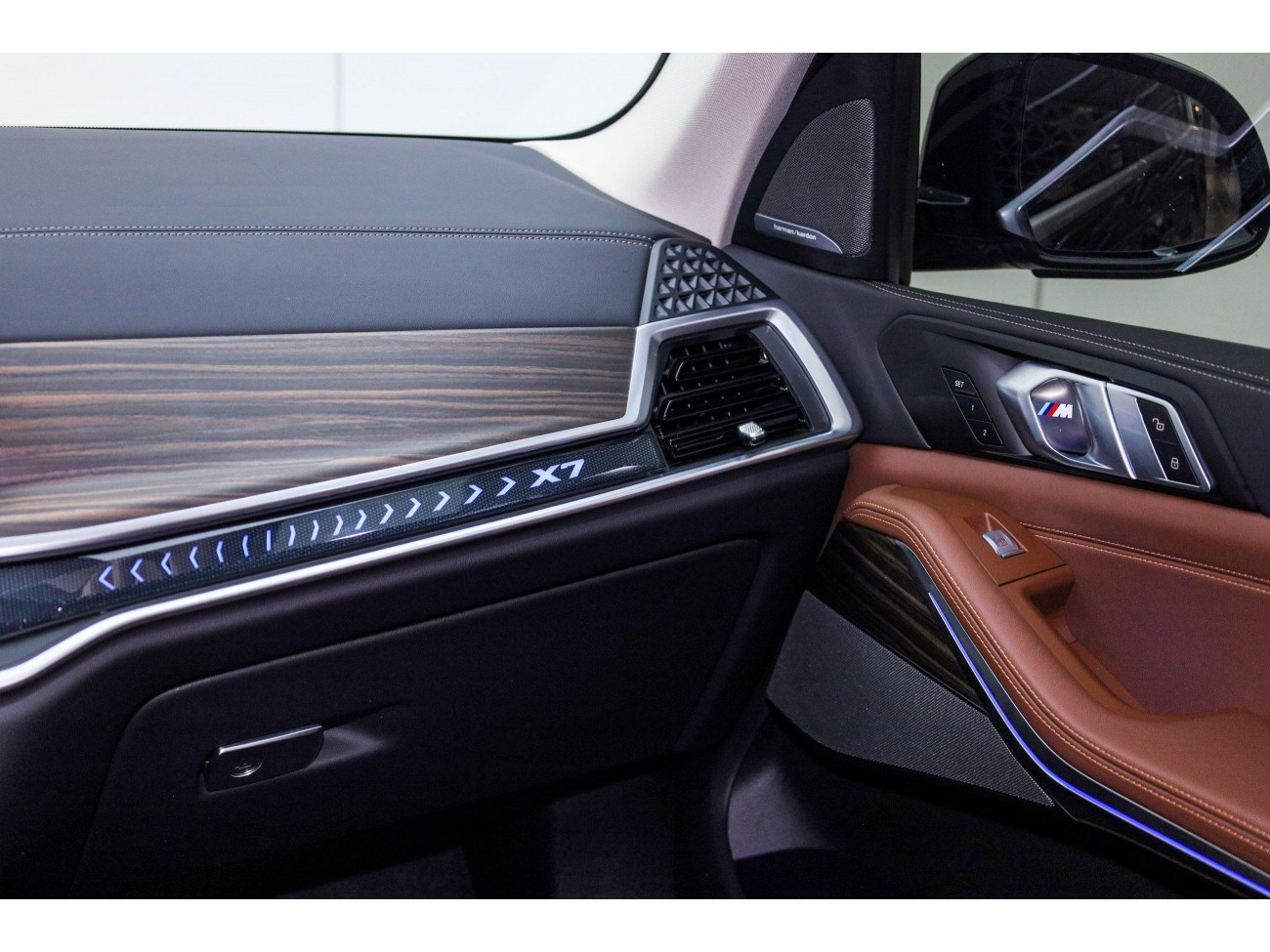 BMW X7 2025