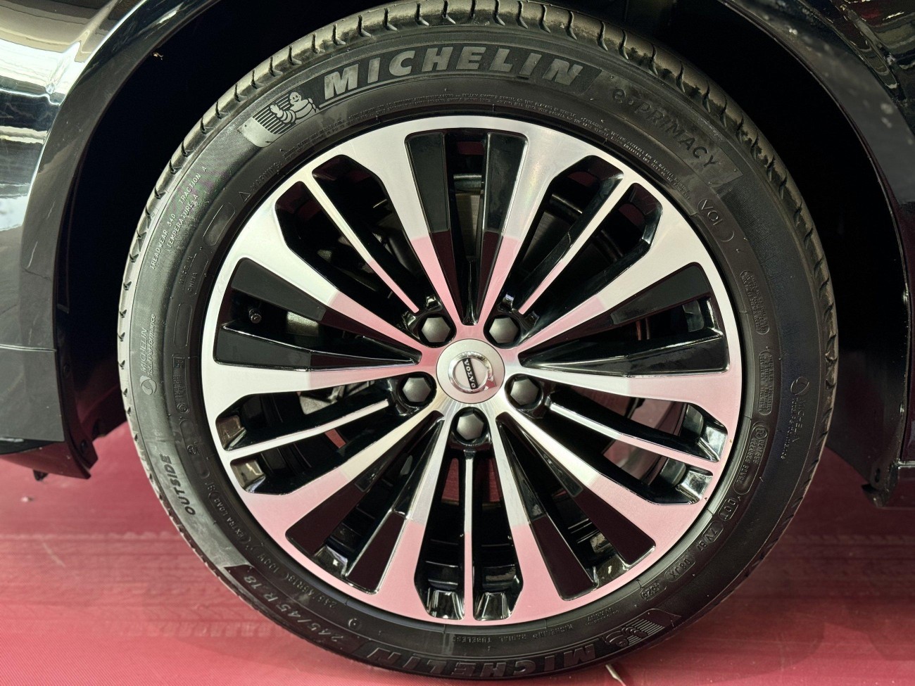 Volvo S90 2024
