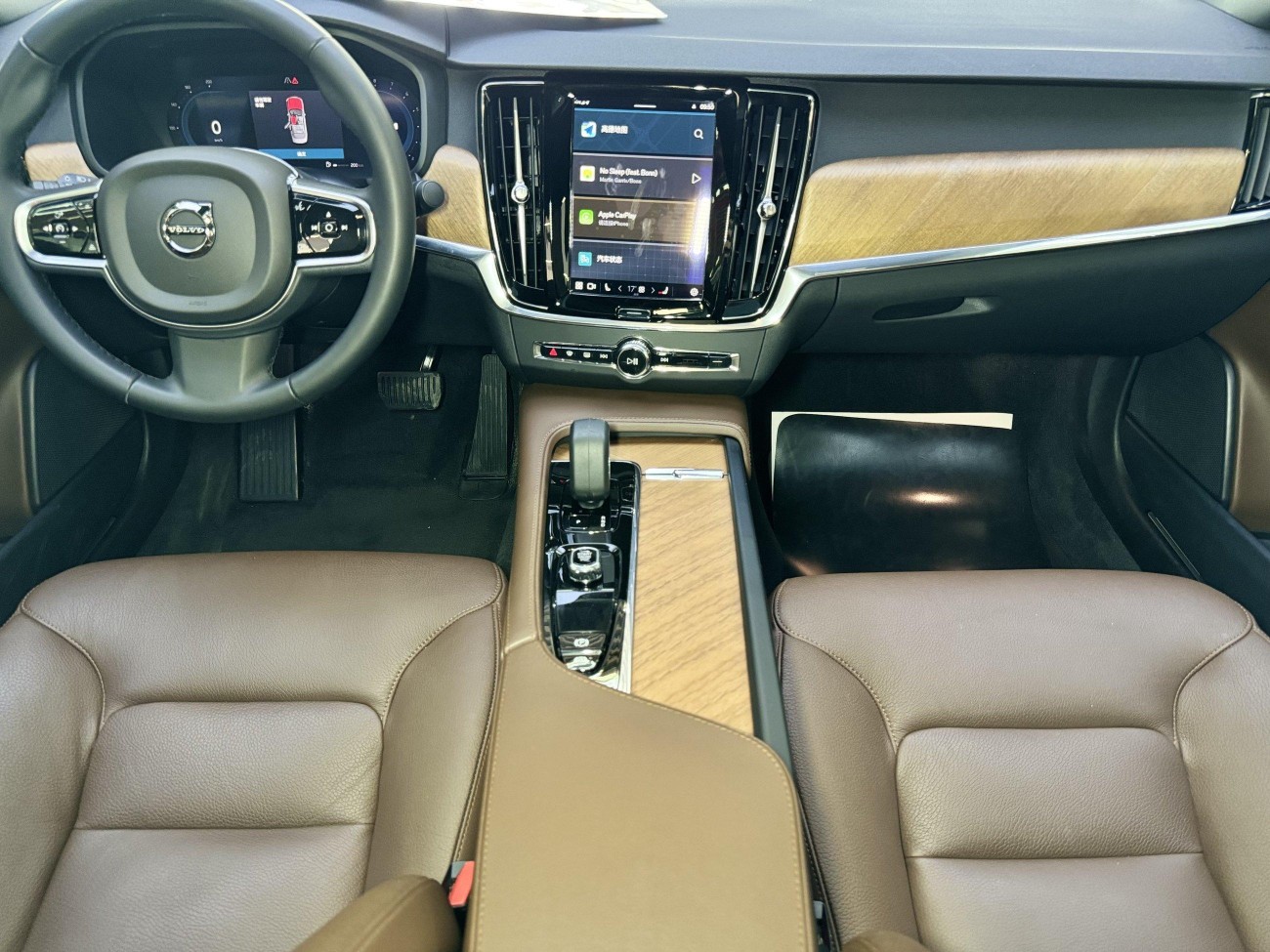 Volvo S90 2024