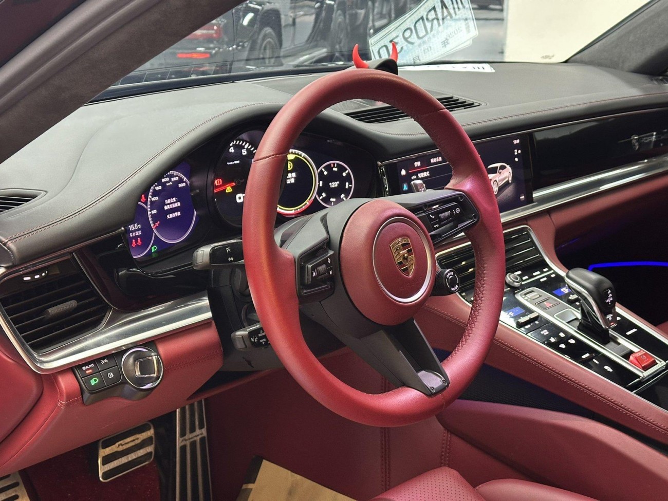 Porsche Panamera 2022