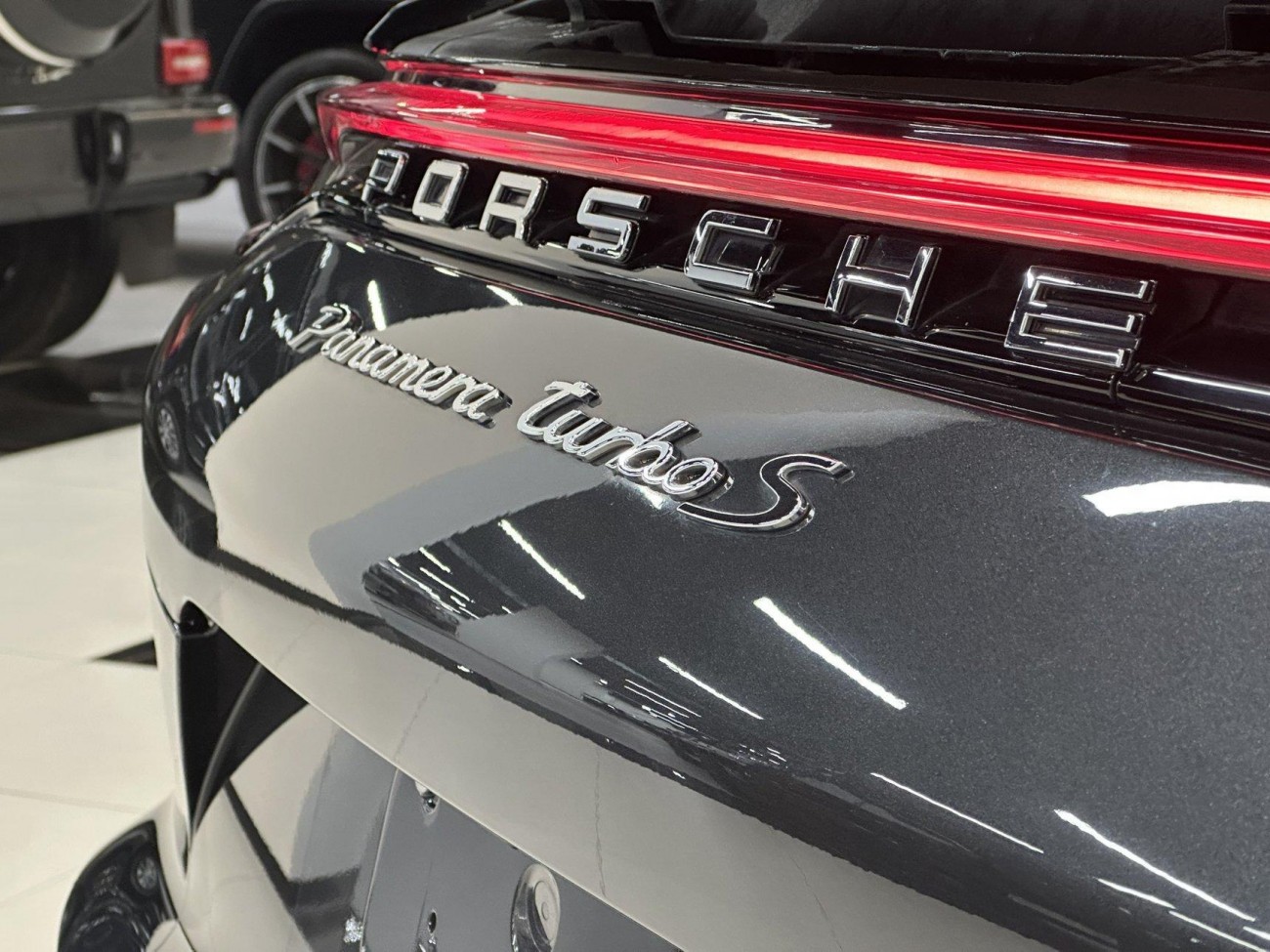 Porsche Panamera 2022