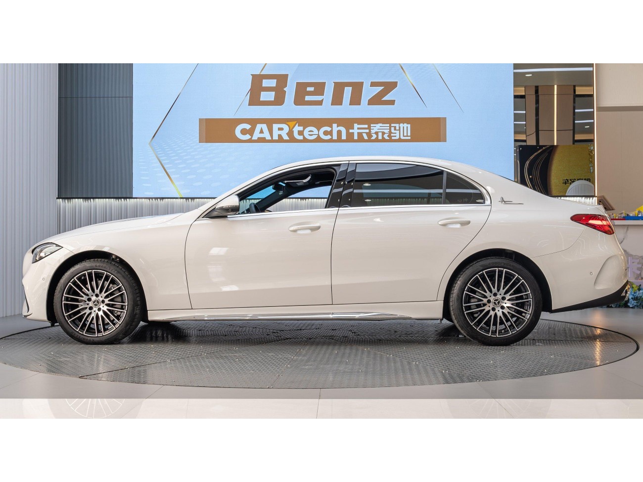 Mercedes-Benz C 260 L 2025