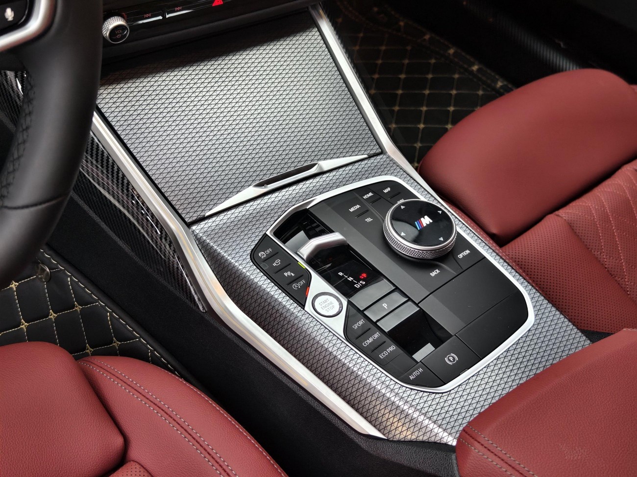 BMW 330Li 2025